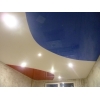 Мини-фото: Криволинейная спайка натяжной потолок трехцветный №2