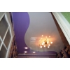 Мини-фото: Криволинейная спайка натяжной потолок бело-фиолетовый №2