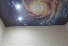 Натяжной потолок фотопечать «космос» msd
