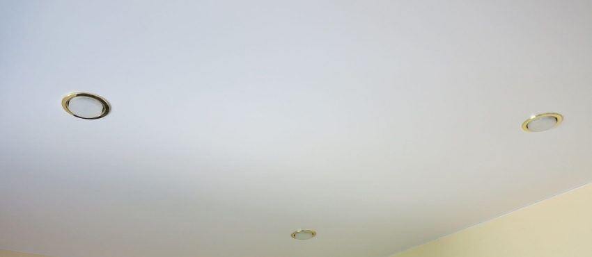 Белый матовый МSD натяжной потолок